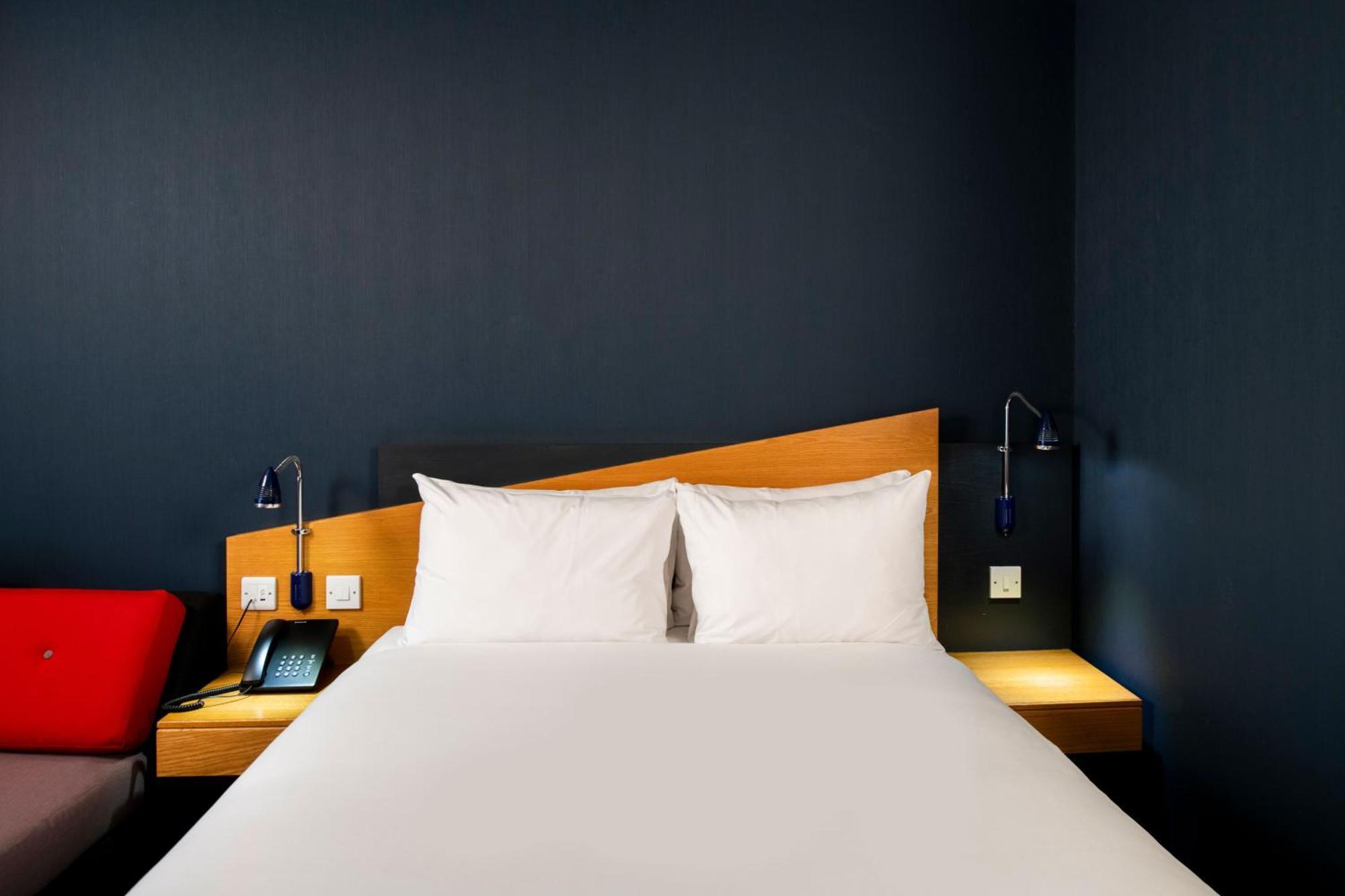 Holiday Inn Express Taunton East By Ihg Exteriér fotografie