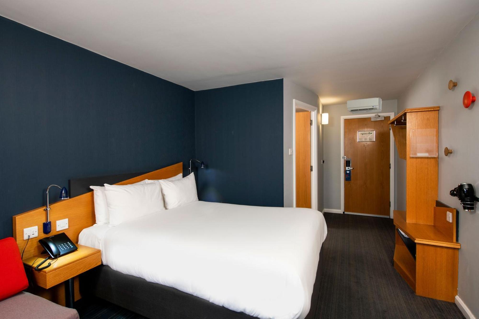 Holiday Inn Express Taunton East By Ihg Exteriér fotografie