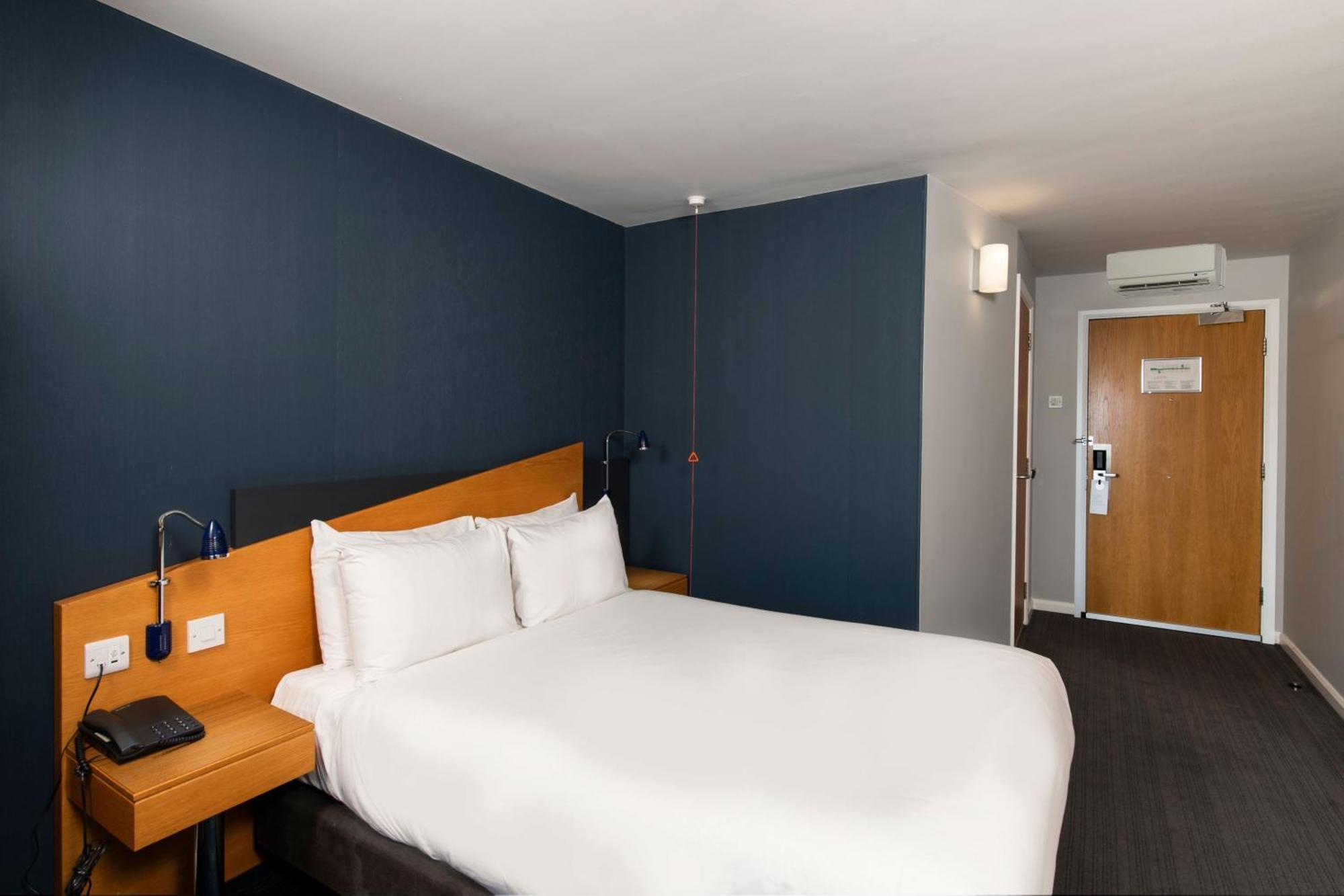 Holiday Inn Express Taunton East By Ihg Exteriér fotografie