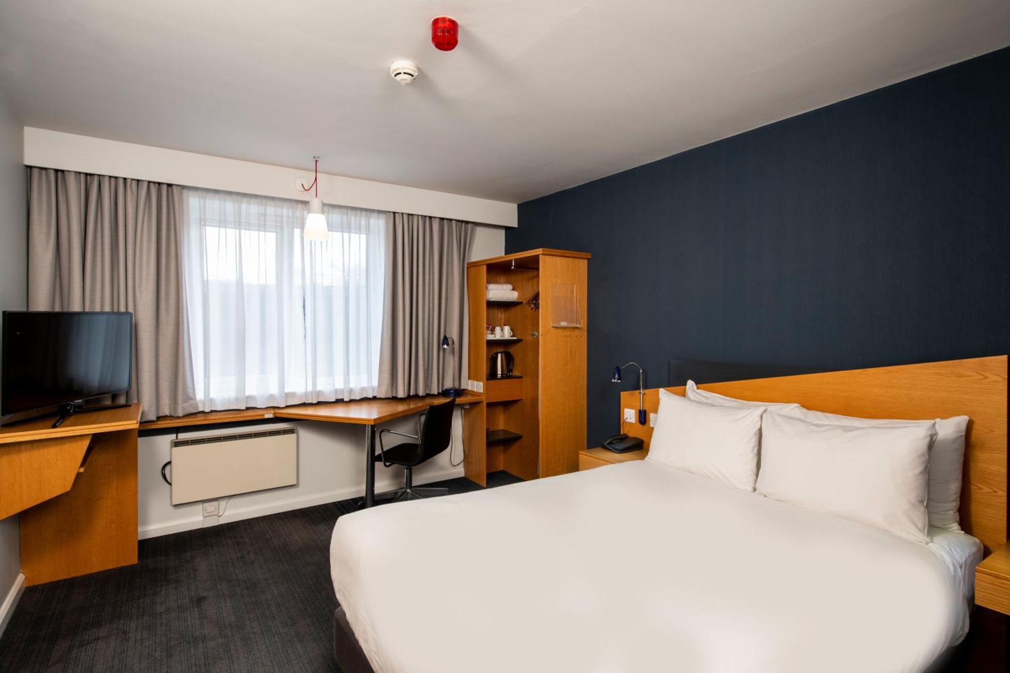 Holiday Inn Express Taunton East By Ihg Exteriér fotografie