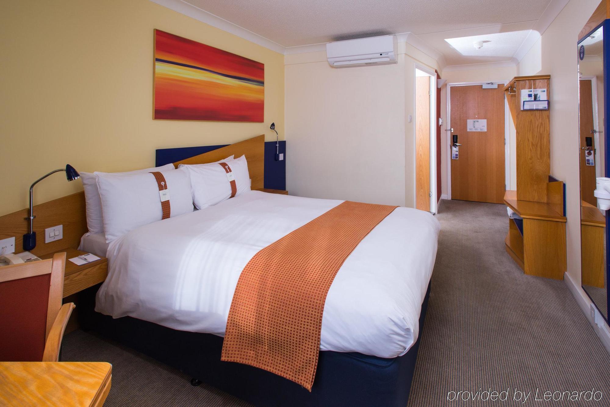 Holiday Inn Express Taunton East By Ihg Exteriér fotografie