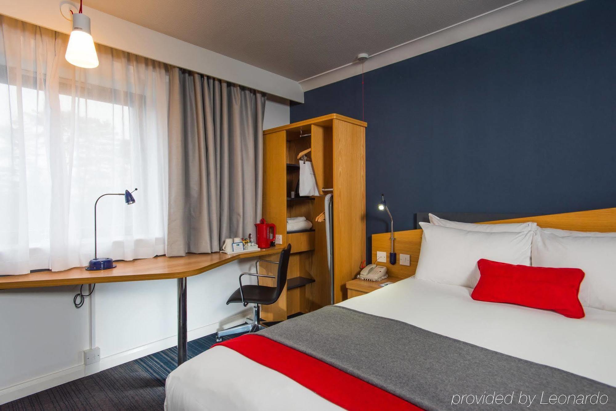 Holiday Inn Express Taunton East By Ihg Exteriér fotografie