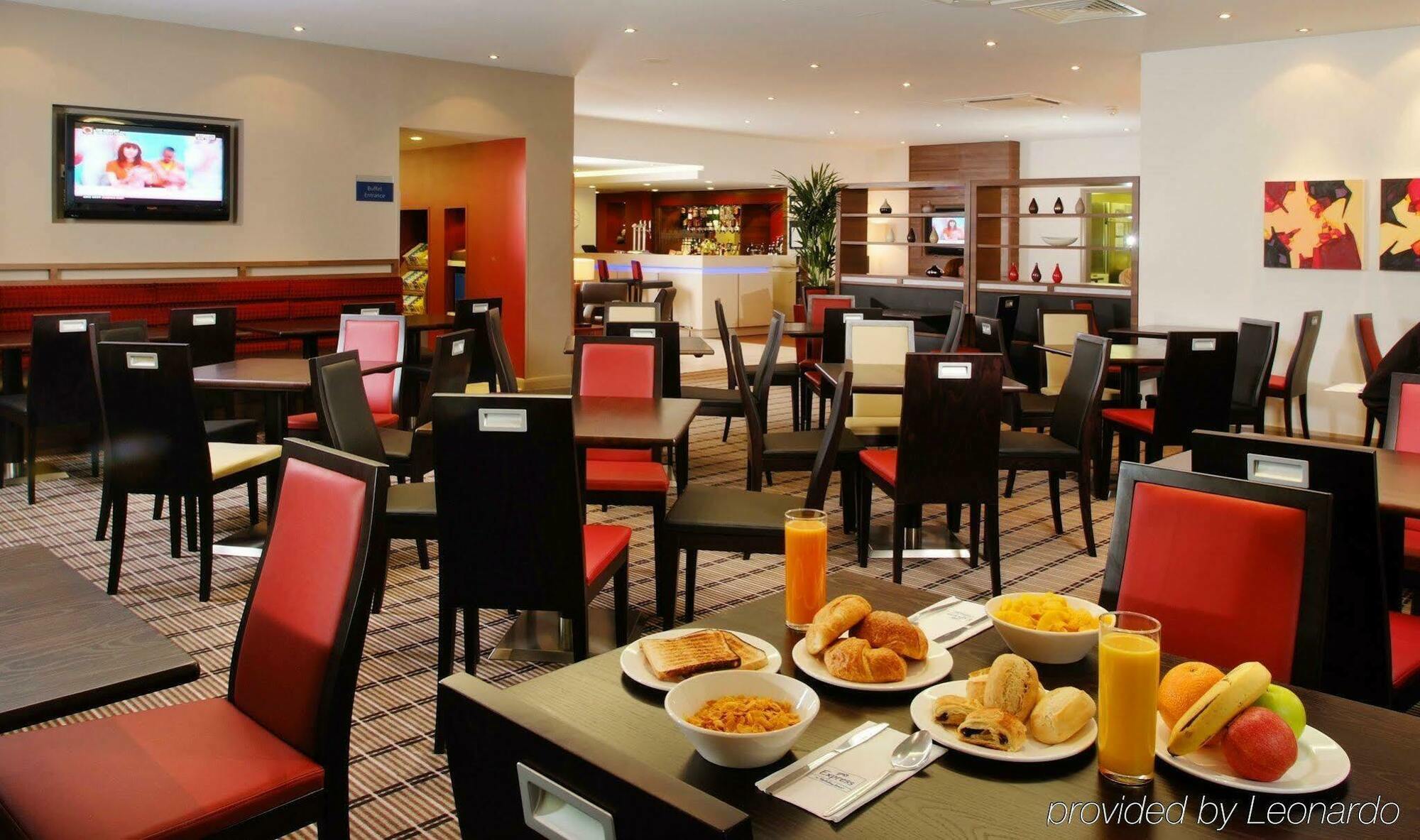 Holiday Inn Express Taunton East By Ihg Exteriér fotografie